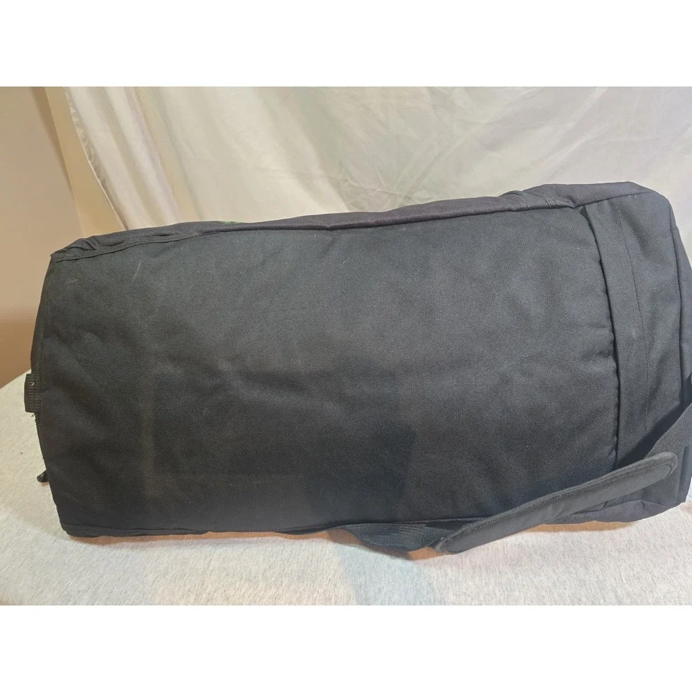 Team Impact MMA Duffle Bag And New Glove Combo 